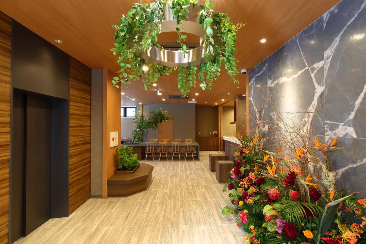 Luxcare Osaka