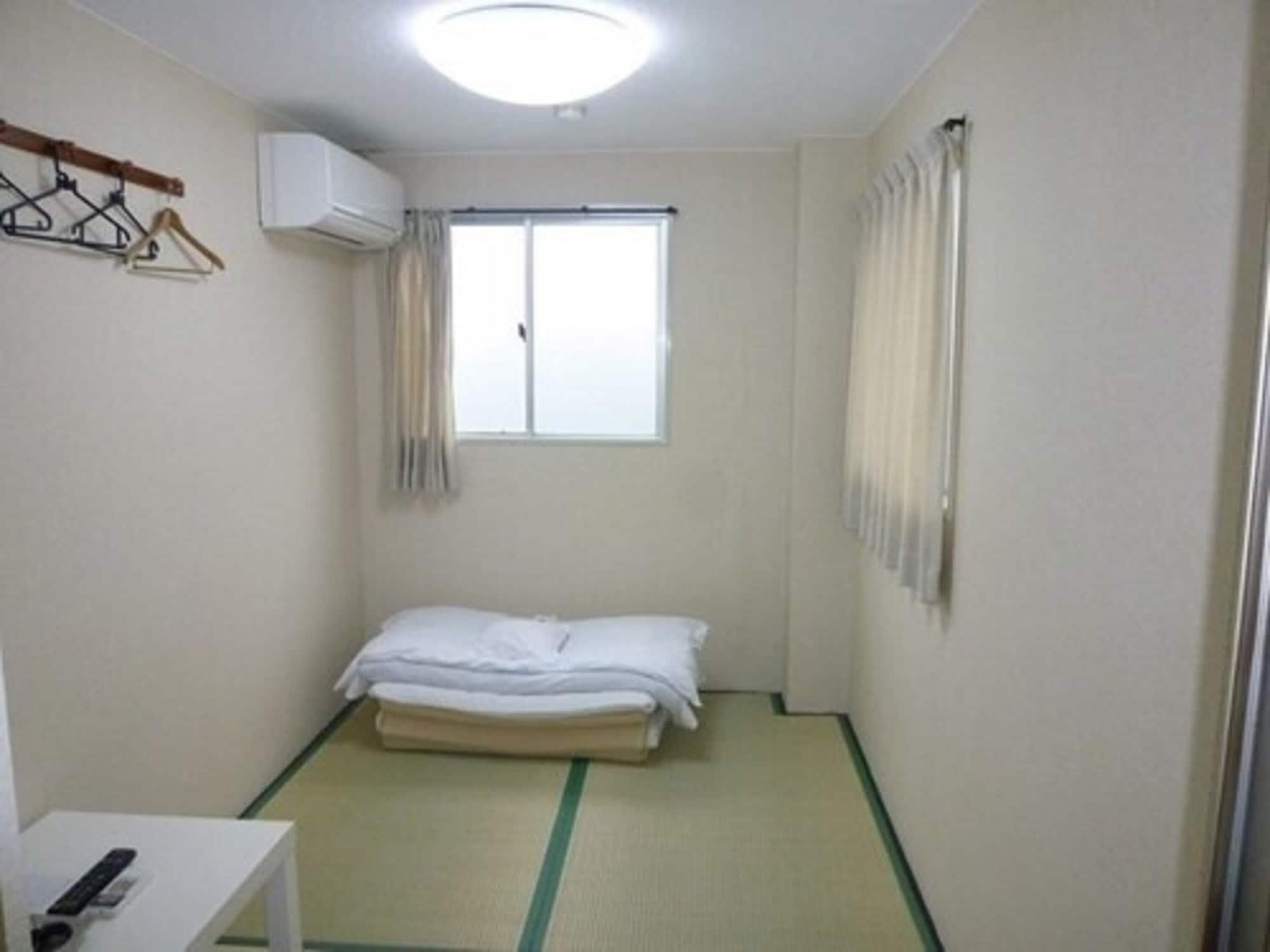Lucky Hotel