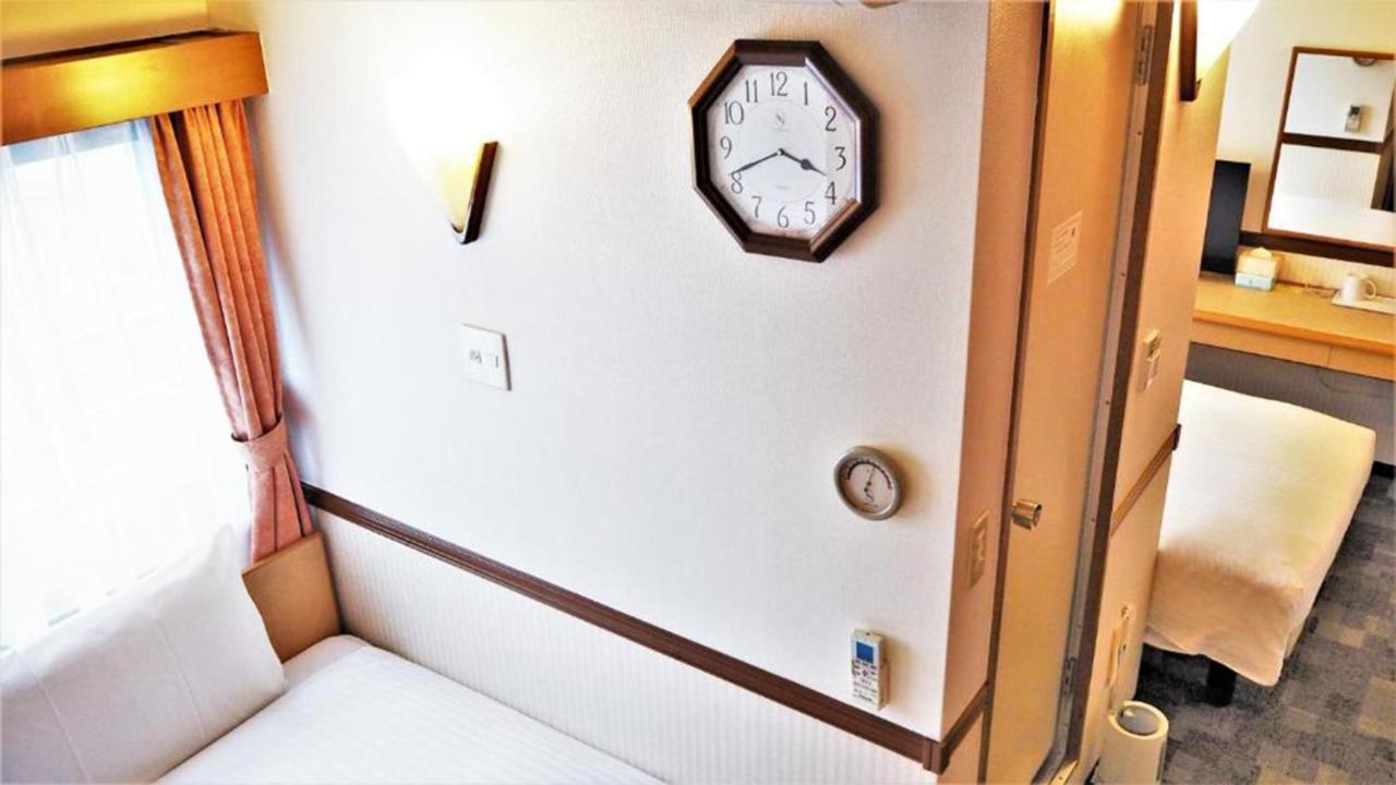 Toyoko Semba Higashi Hotel