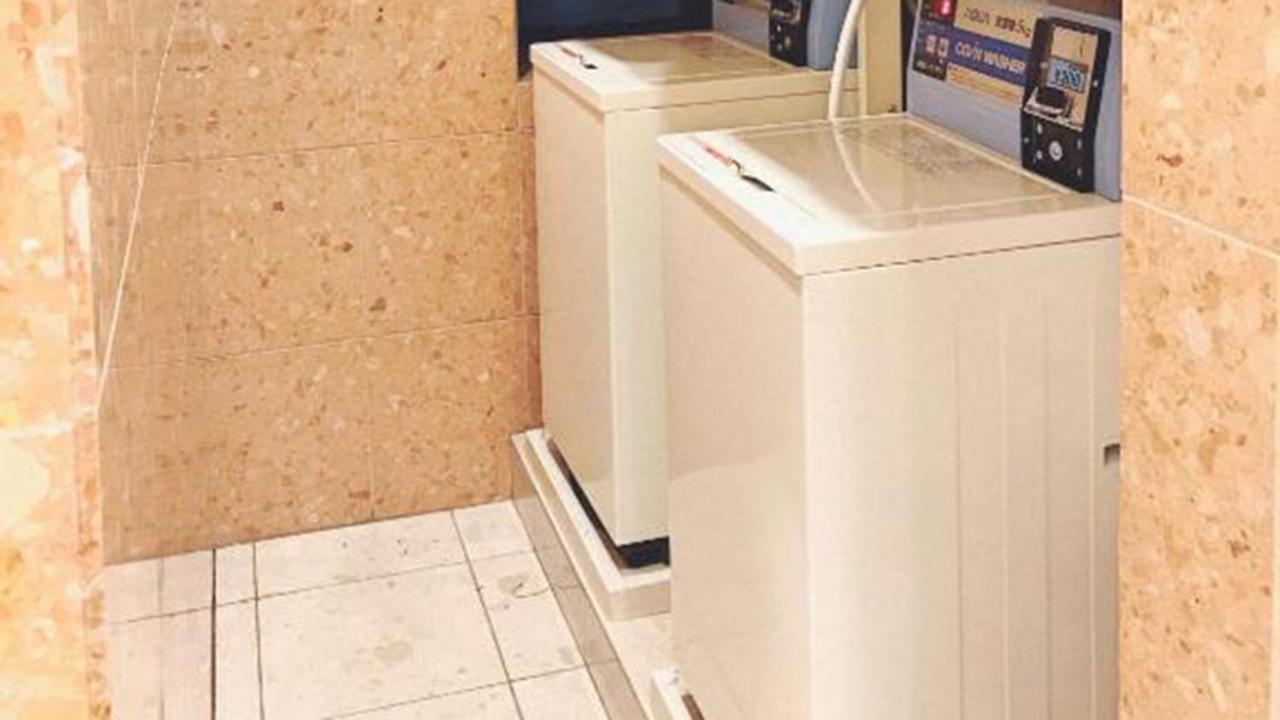 Toyoko Shinsaibashi Nishi Hotel 3*