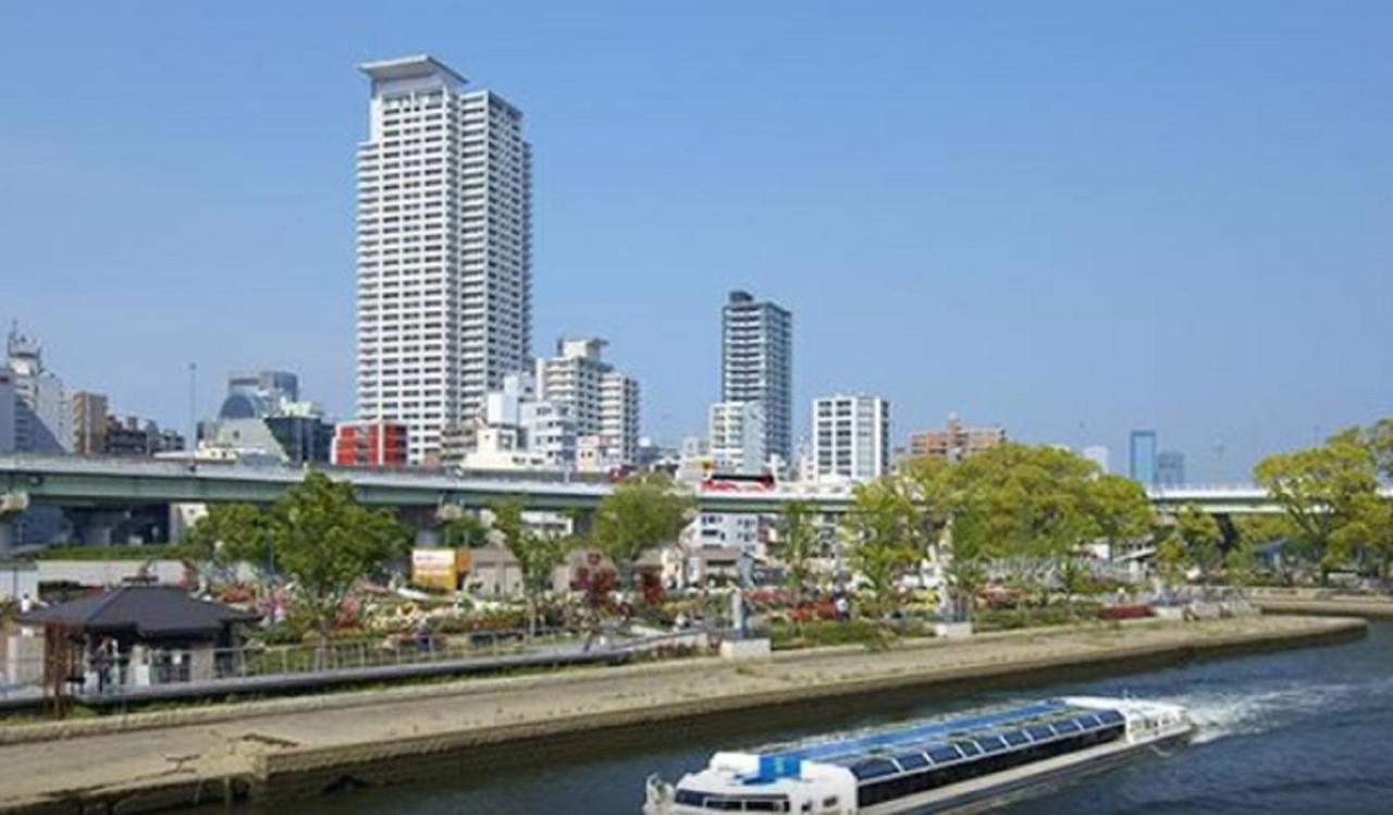 Livemax Yodoyabashi 3* Osaka
