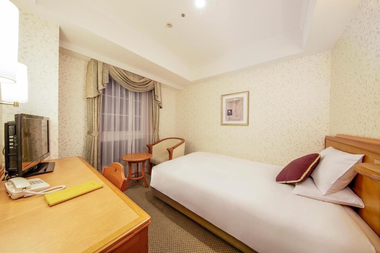 Hotel Koko Shinsaibashi 4*