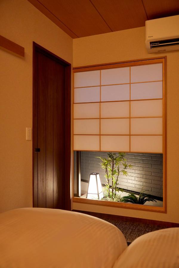 古今 天下茶屋 With A Private Parking Lot And A Half Open-air Bath And Direct To Kix Casa de férias