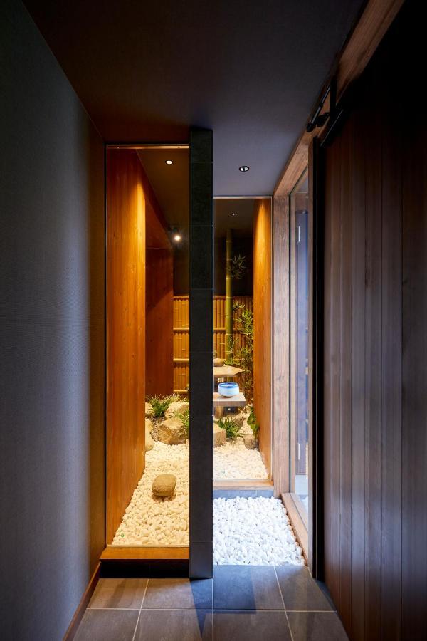 古今 天下茶屋 With A Private Parking Lot And A Half Open-air Bath And Direct To Kix Casa de férias Osaka