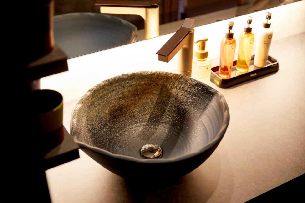 古今 天下茶屋 With A Private Parking Lot And A Half Open-air Bath And Direct To Kix Osaka