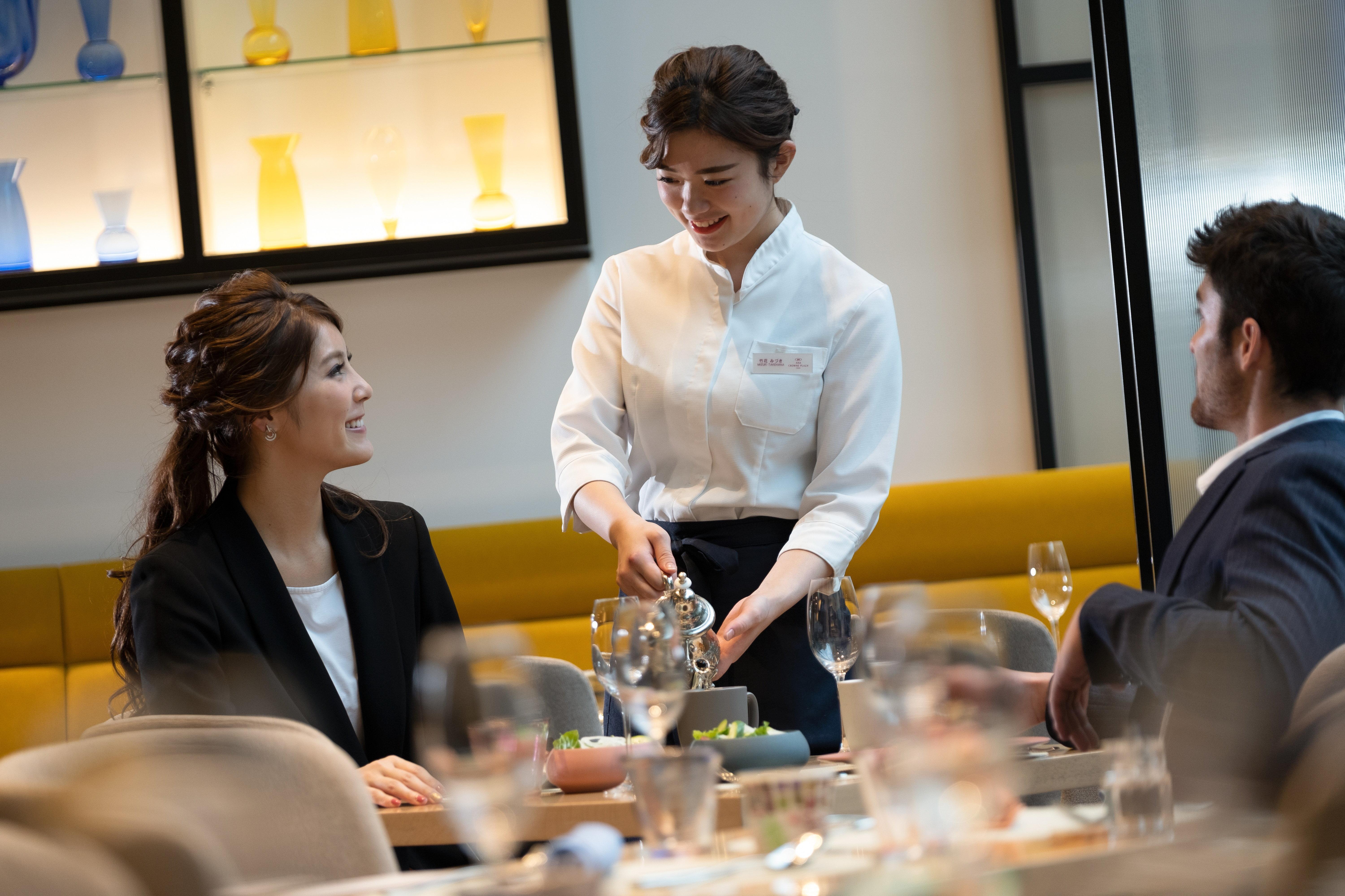 Hotel Ana Crowne Plaza By Ihg
