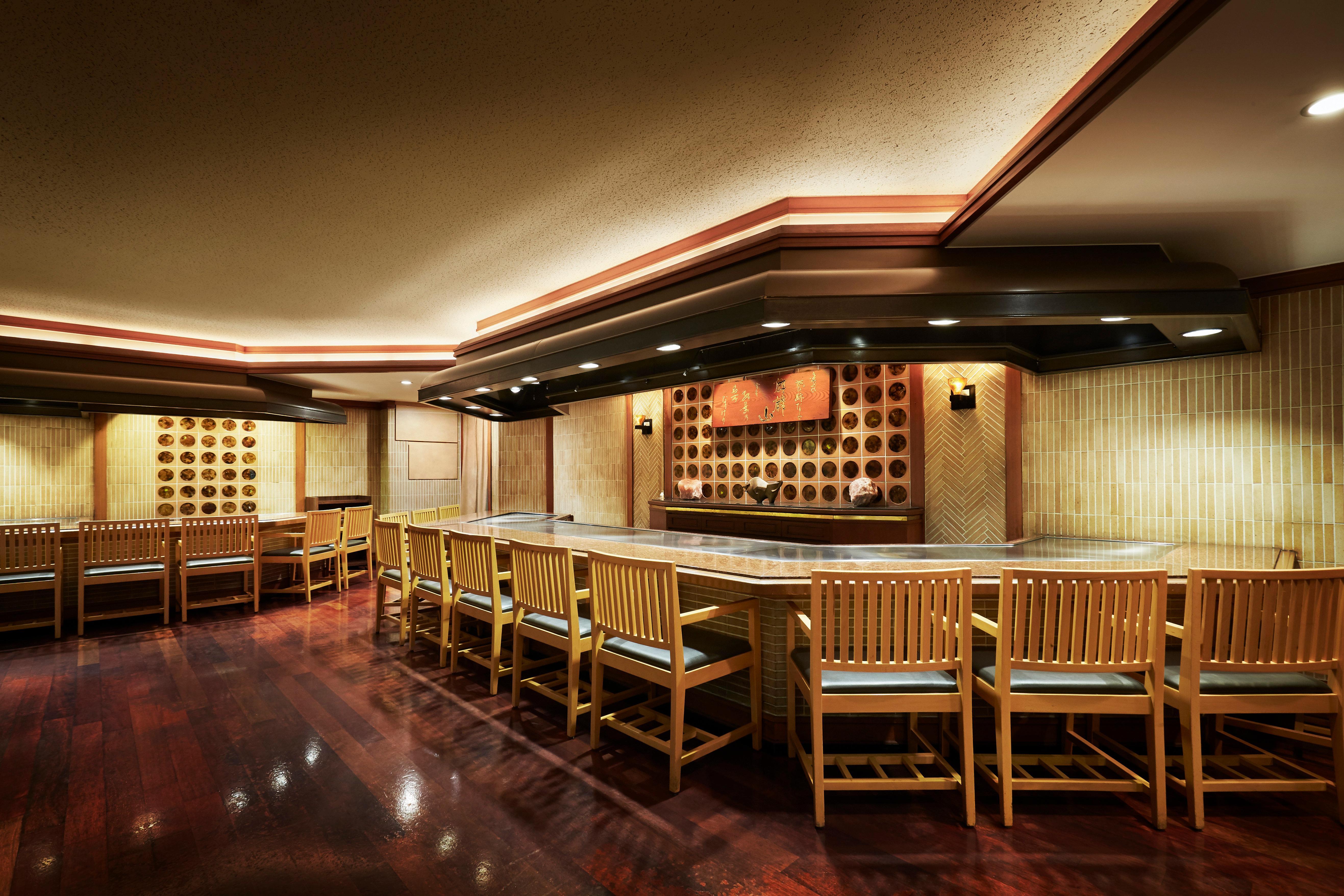 Hotel Ana Crowne Plaza By Ihg