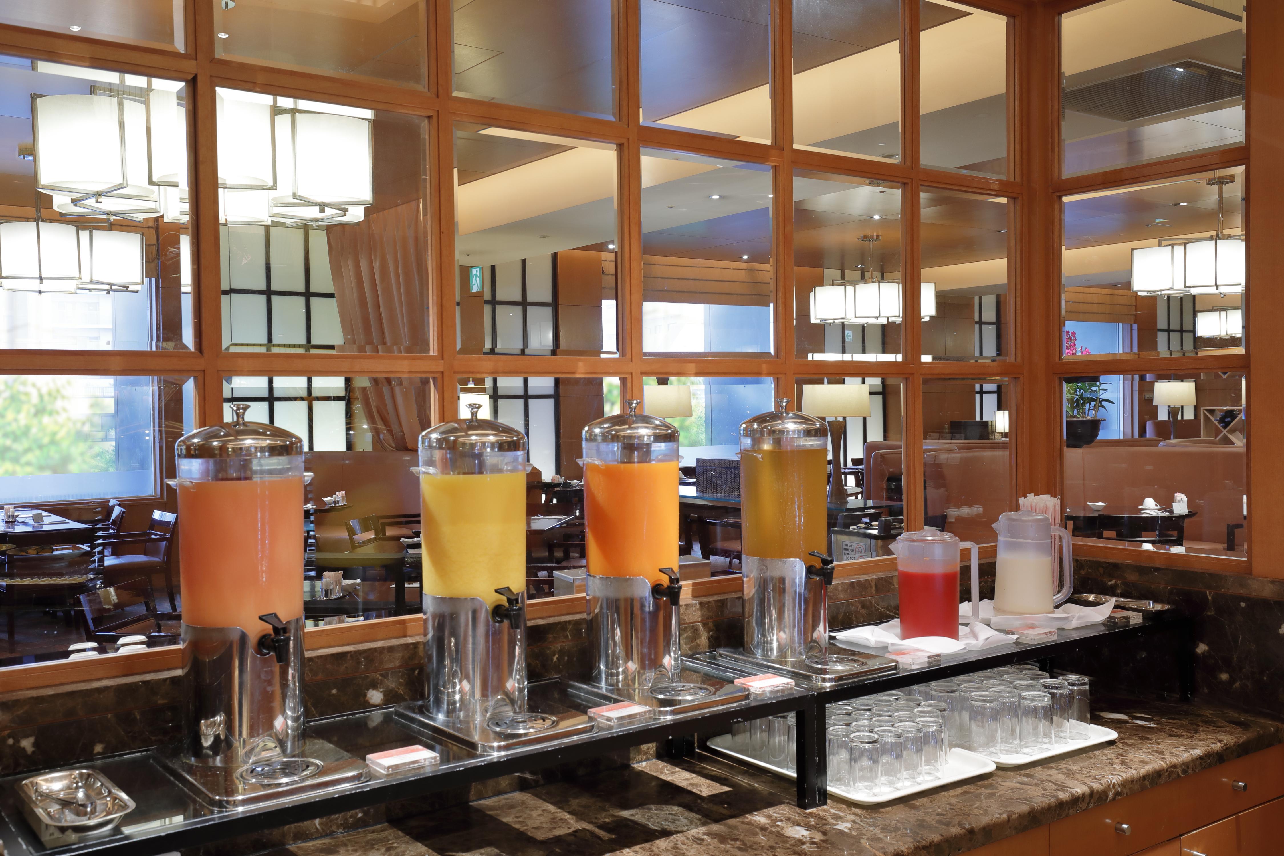 Sheraton Miyako Hotel 5*