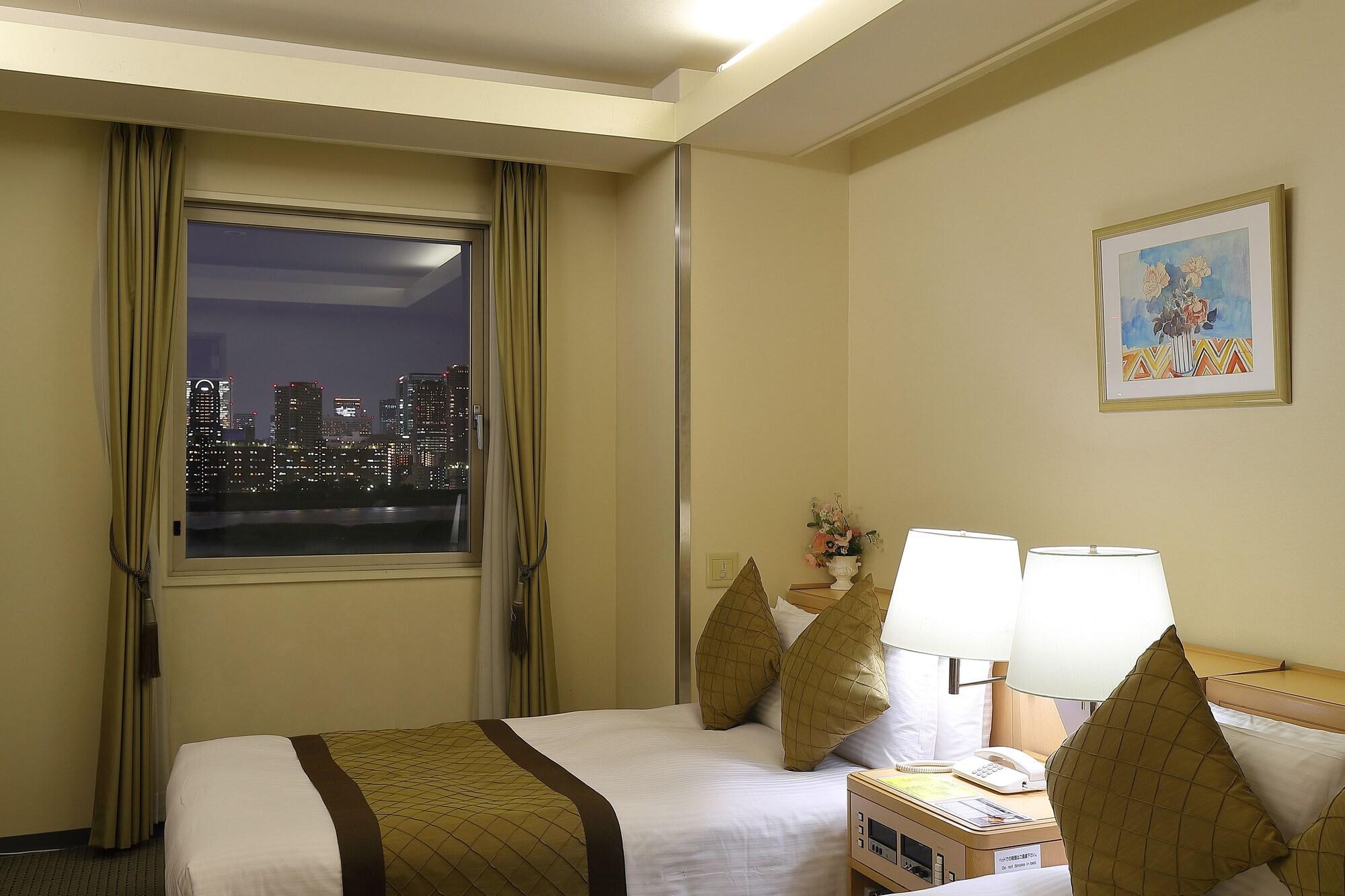 Surestay By Western Shin-osaka Osaka