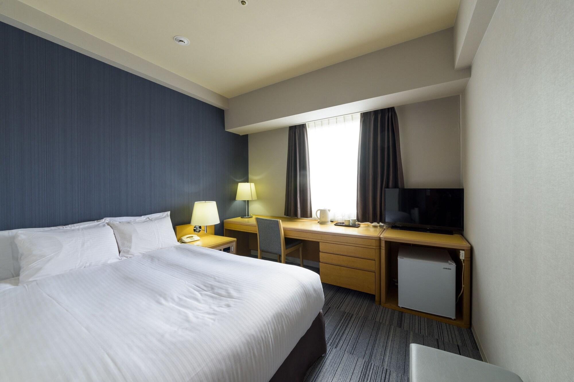 Surestay By Western Shin-osaka Osaka