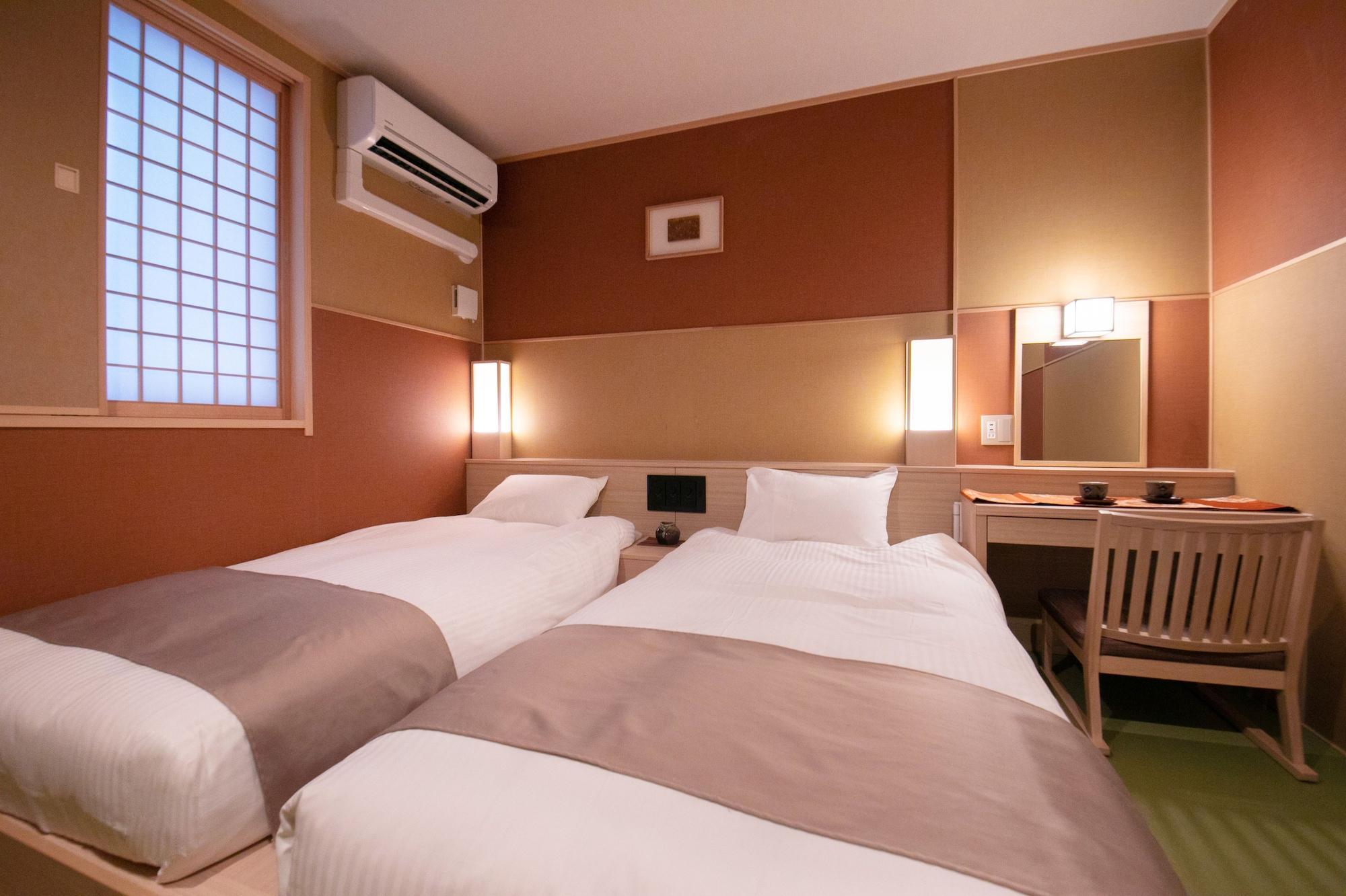 Hotel Waqoo Shitaderamachi