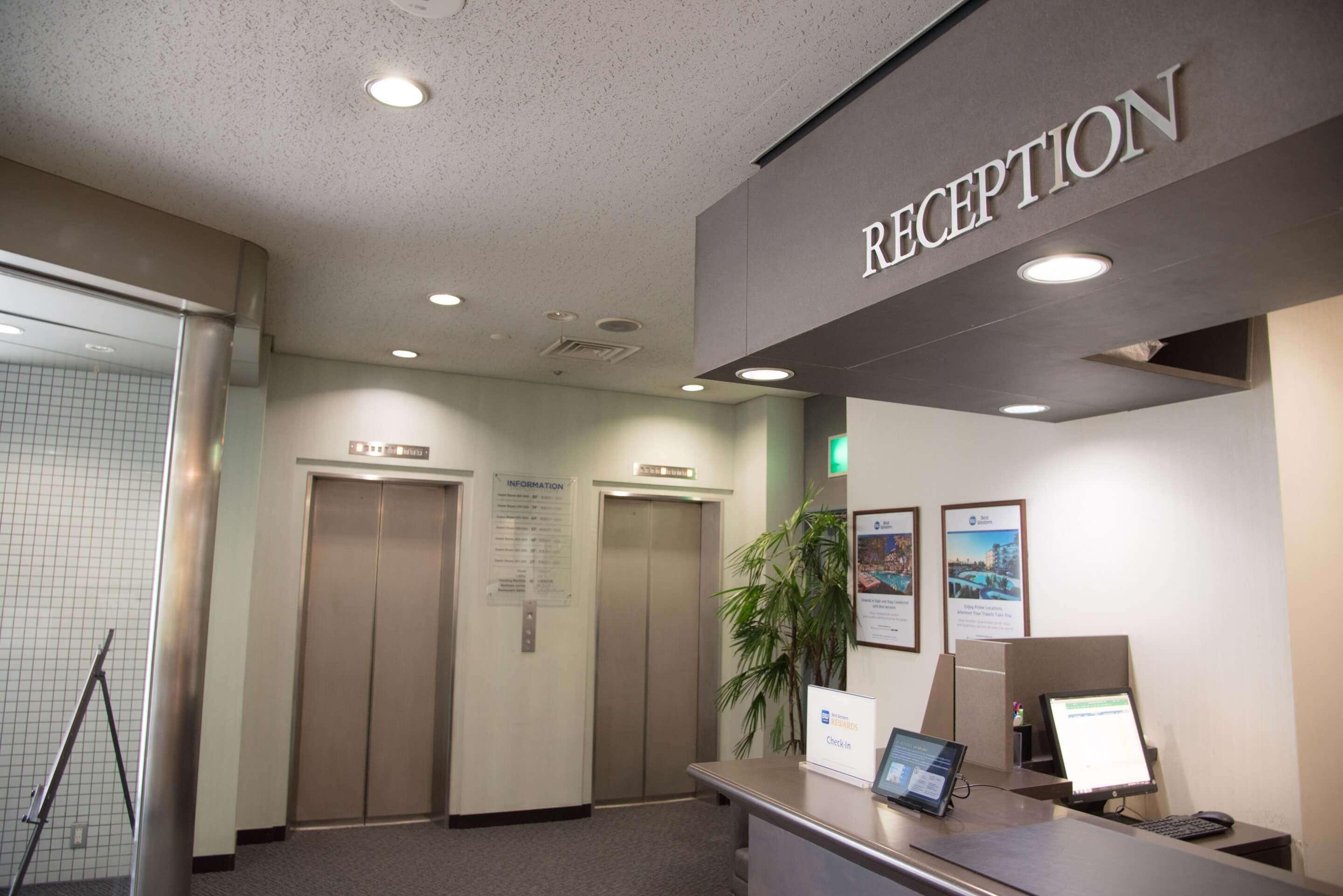 Hotel Western Tsukamoto 3*