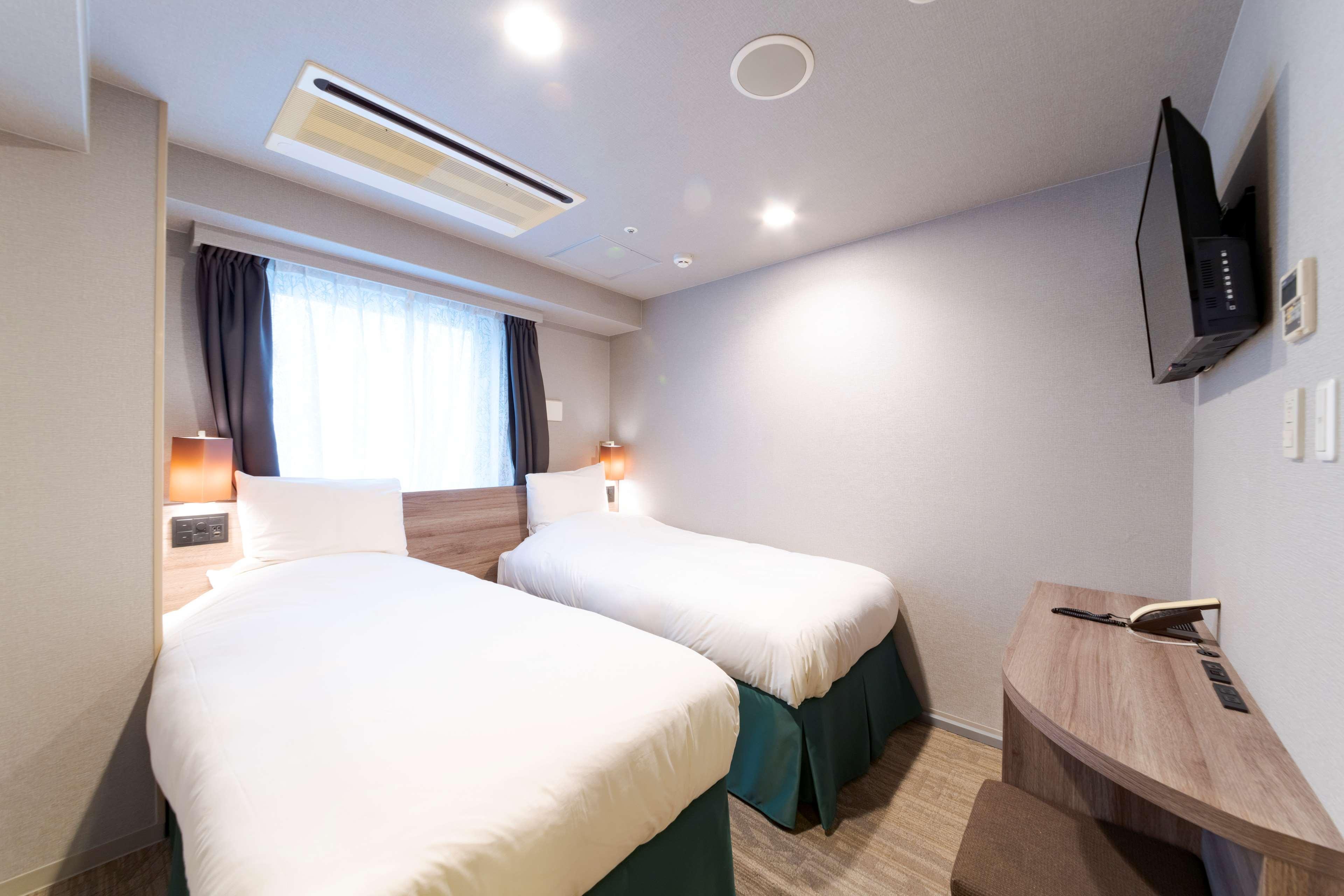 Western Fino Shinsaibashi 3*