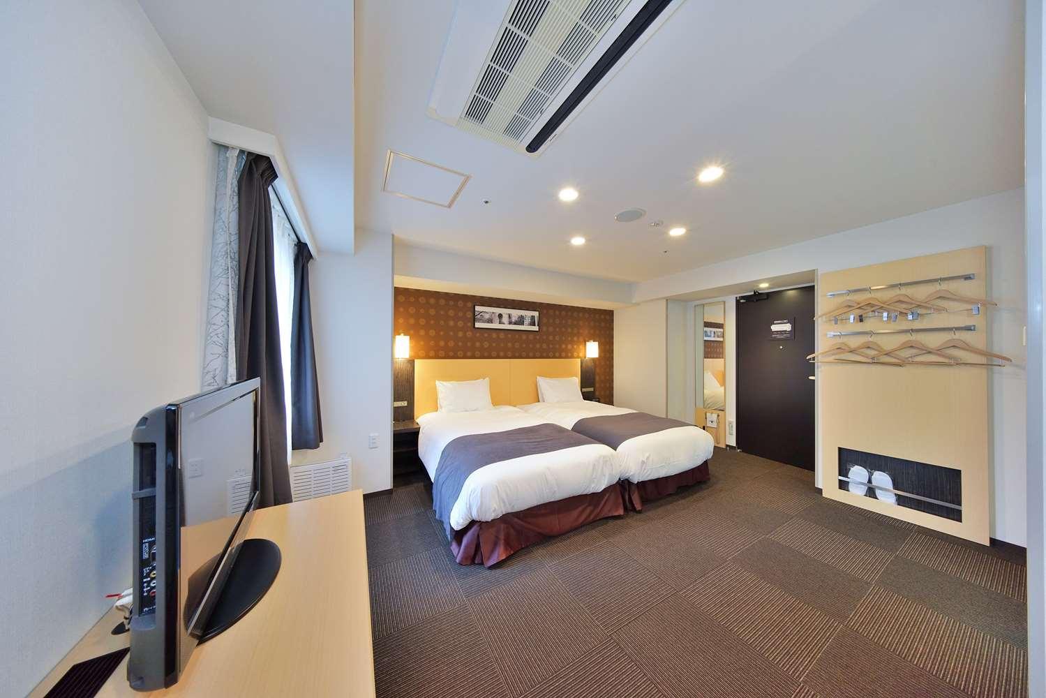 Western Fino Shinsaibashi 3* Osaka