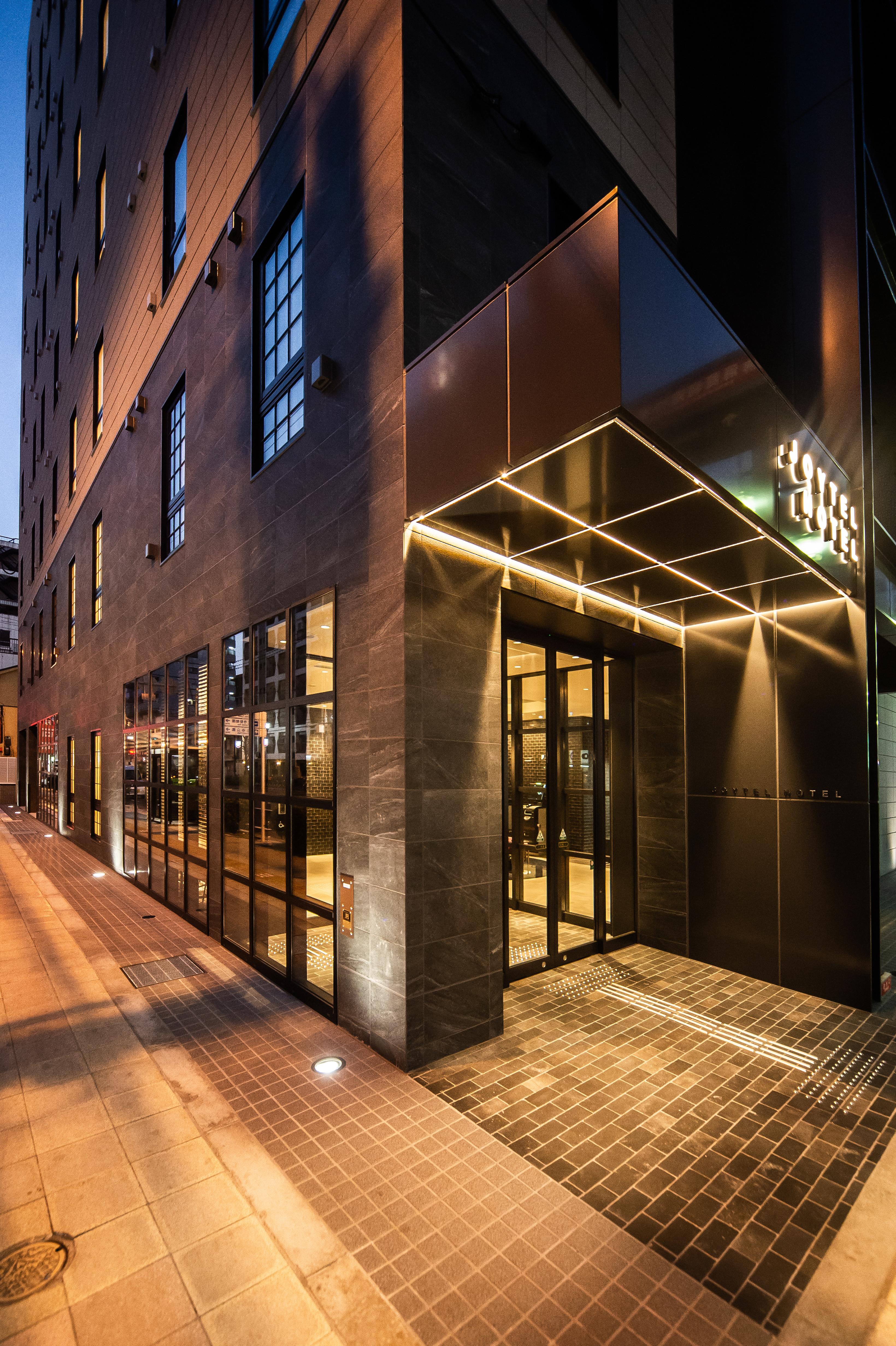 Joytel Shinsekai Hotel 4*