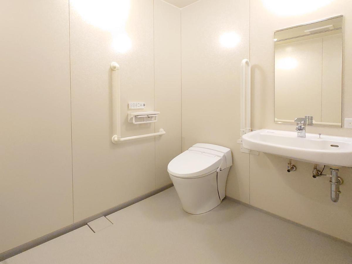 Umedaholic Hotel