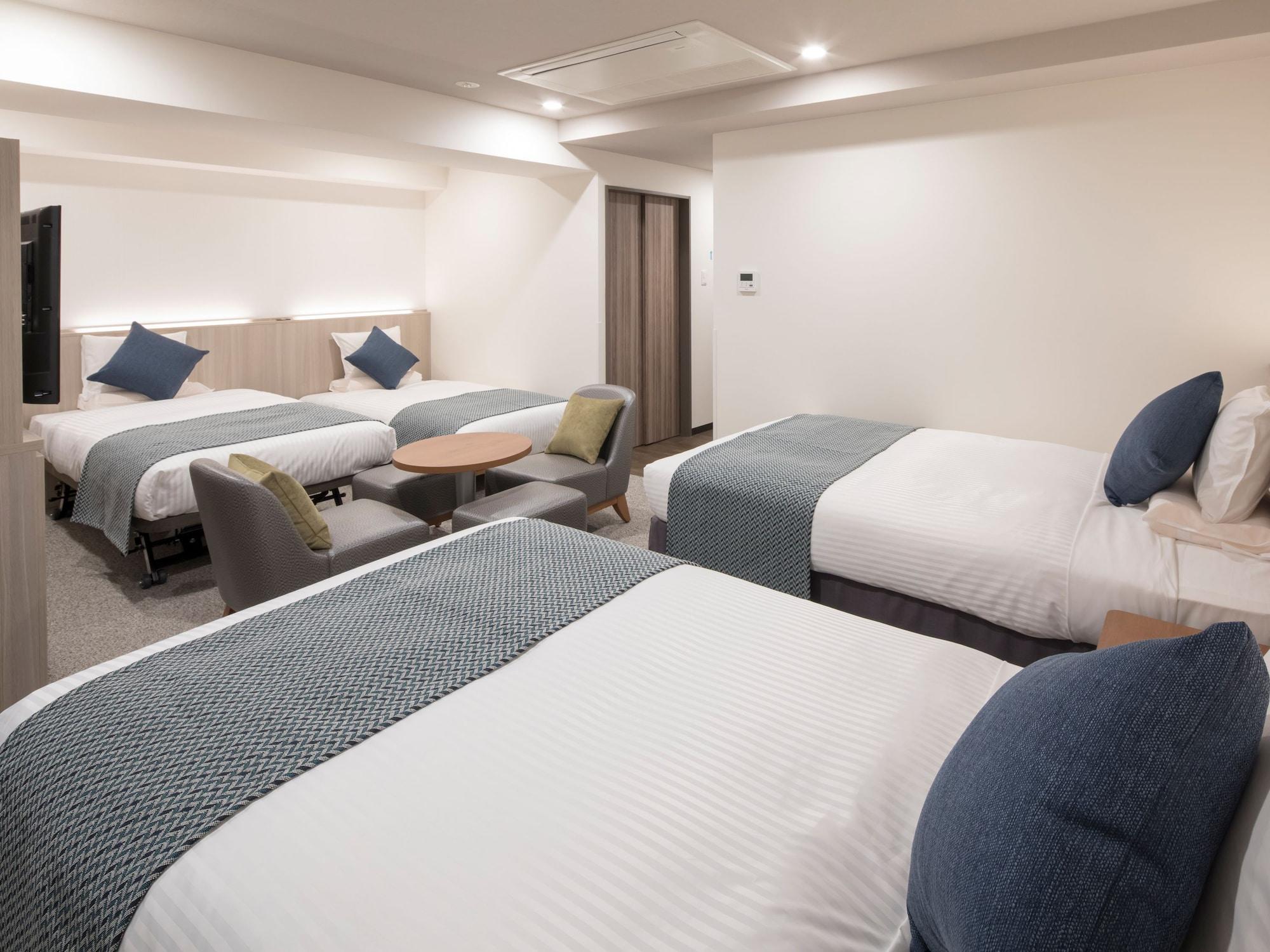 Mystays Midosuji Honmachi Hotel 3*