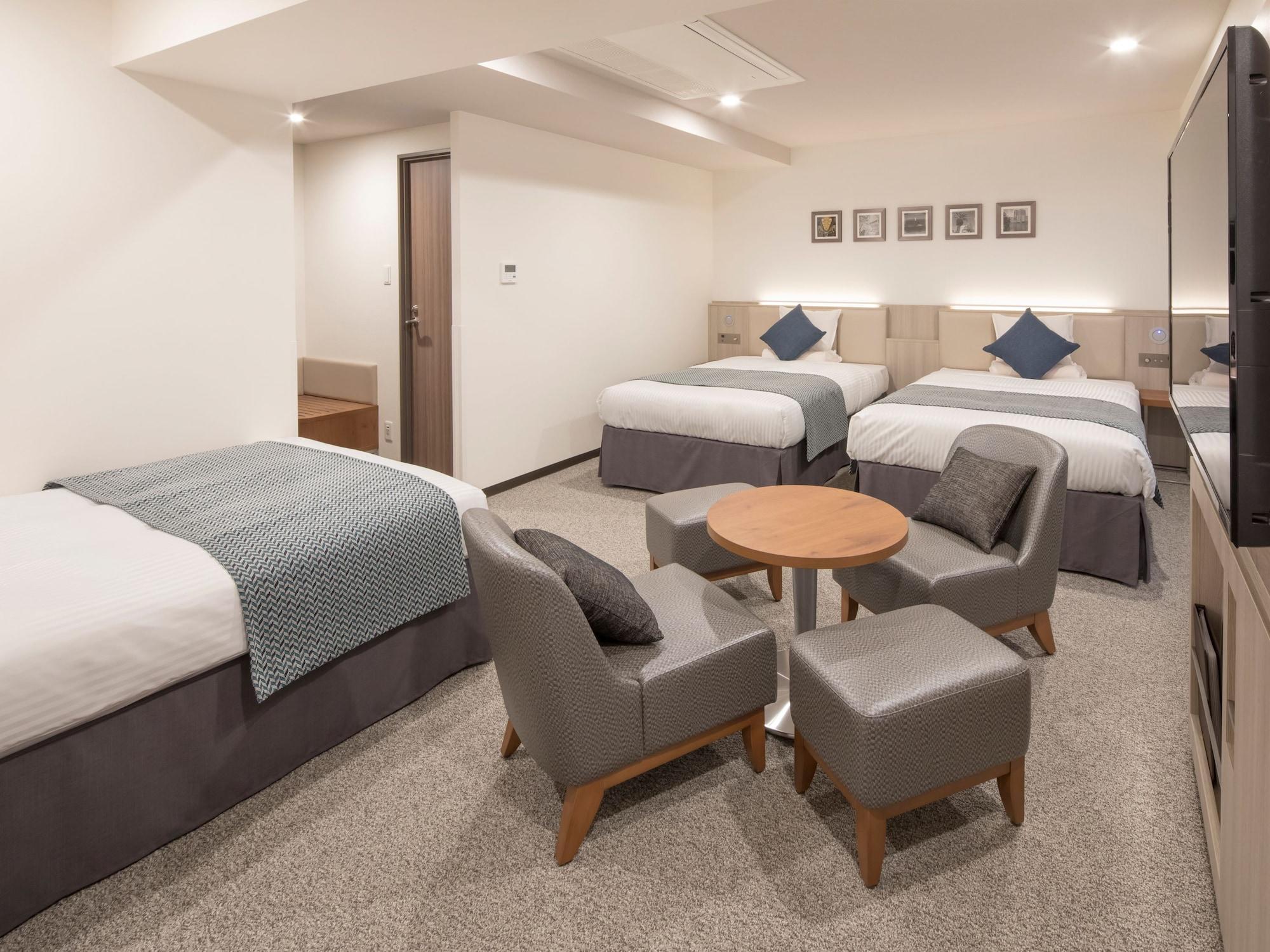 Mystays Midosuji Honmachi Hotel
