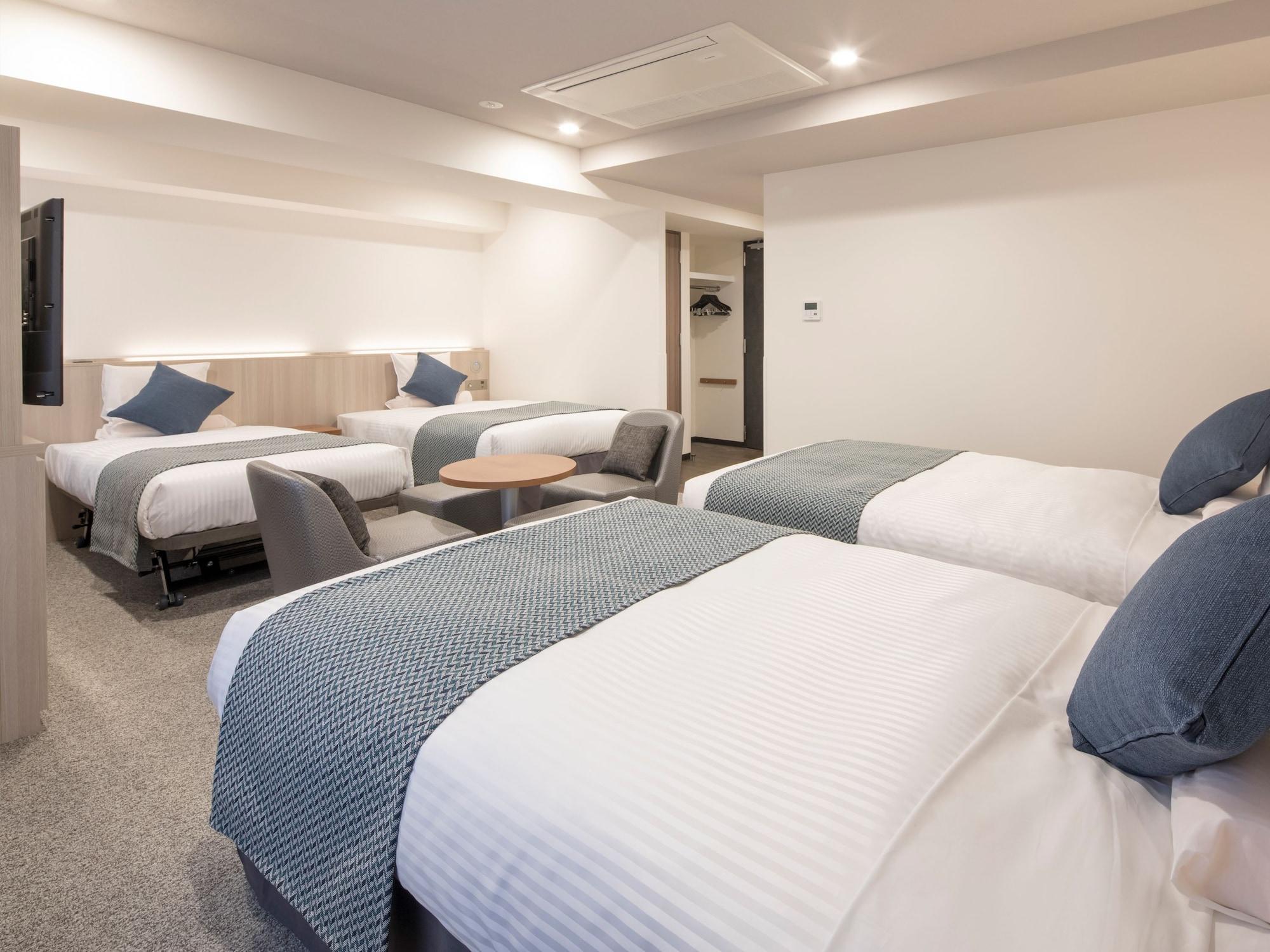 Mystays Midosuji Honmachi Hotel 3*