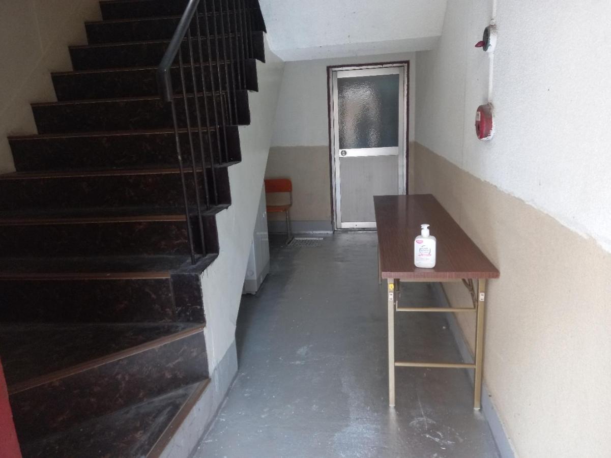 中山ビル Homestay *