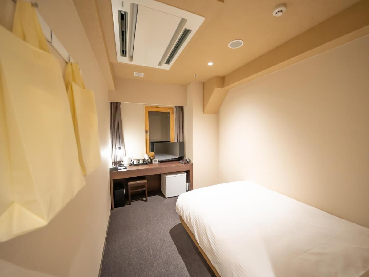 Shinsaibashi Arty Hotel