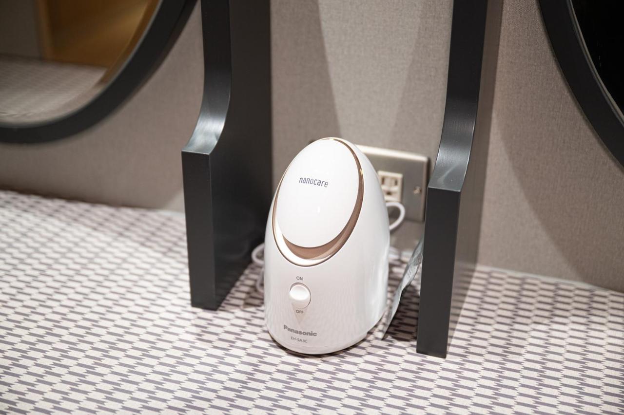Ninja & Geisha Capsule hotel Osaka
