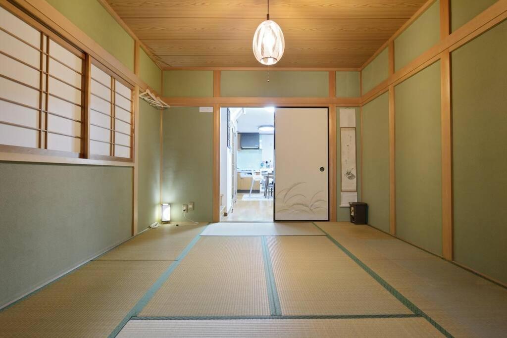 Tiharu 6bedrooms12people Max And Straight To Usj And Near The Hot Spring *