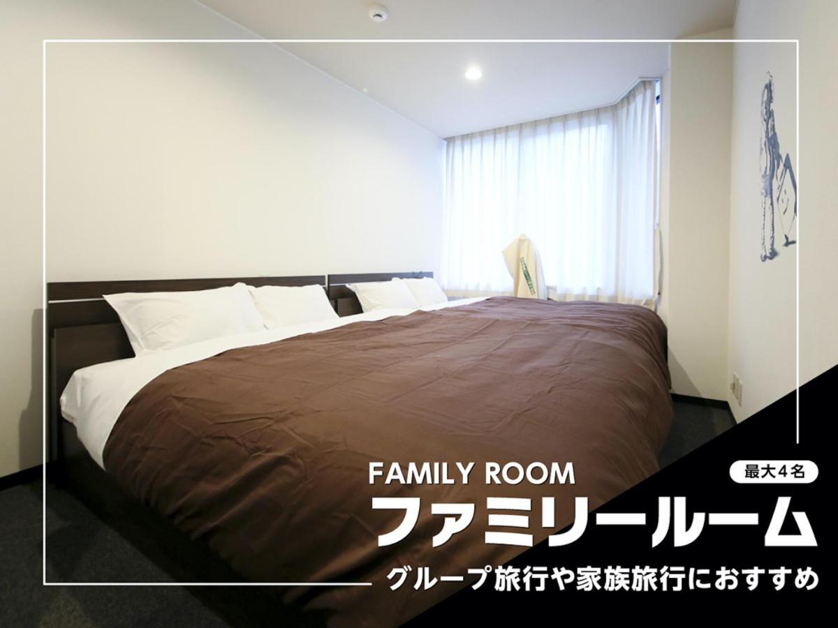 Hostel Roots