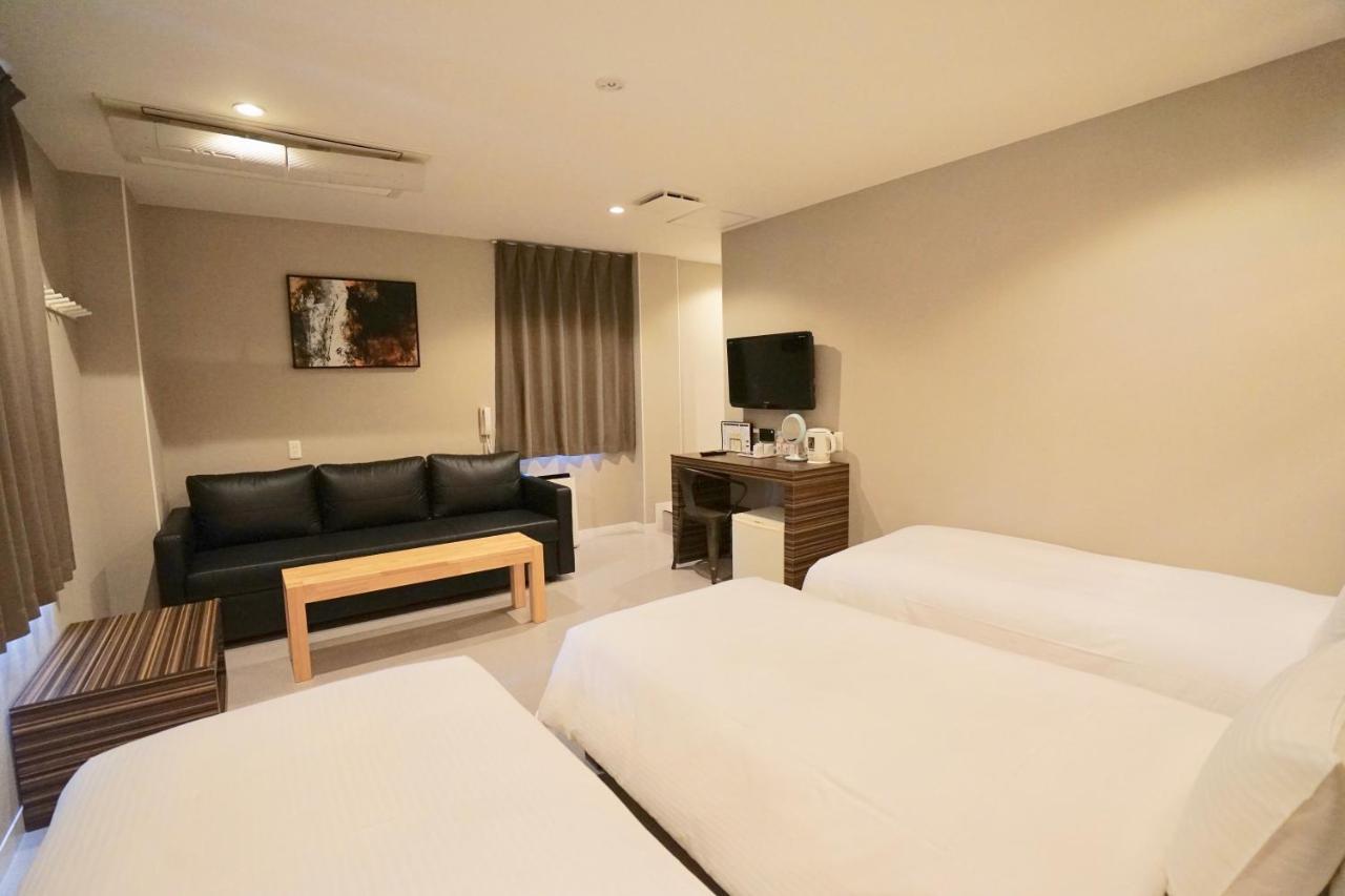 88 Shinsaibashi 3* Osaka