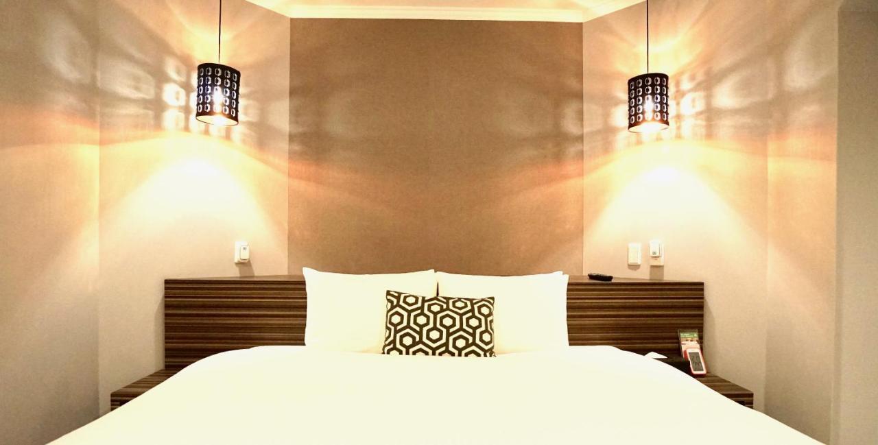 88 Shinsaibashi Hotel