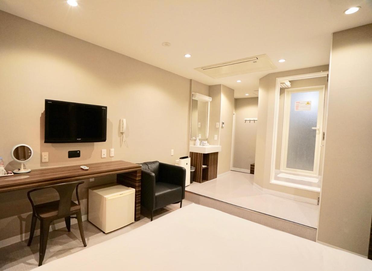88 Shinsaibashi Hotel 3*