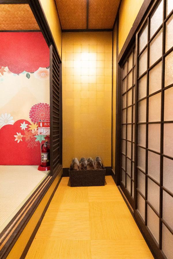 Villa Miyu Ryokudani: Designer Zen Space With Game