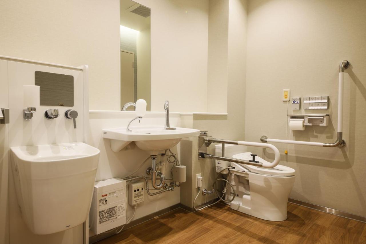 Hotel Plum 3*