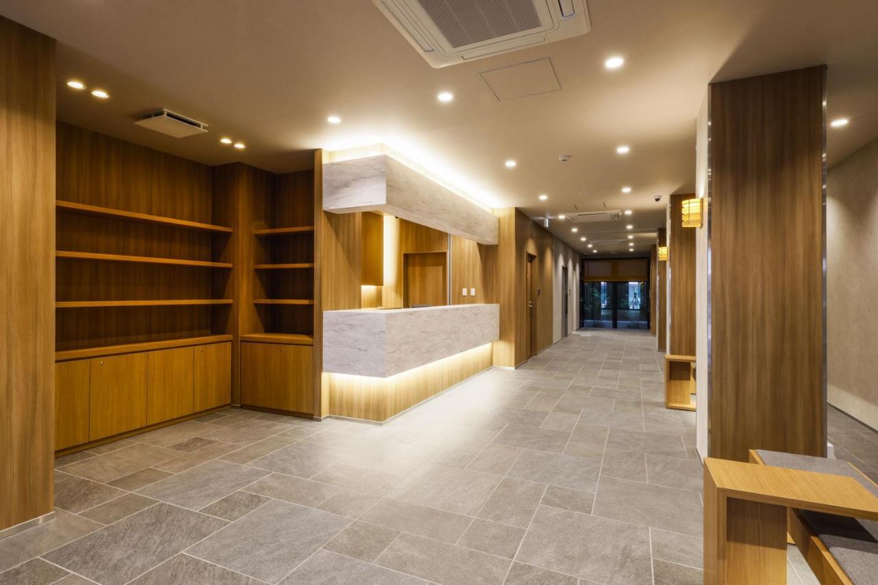 Hotel Plum 3*