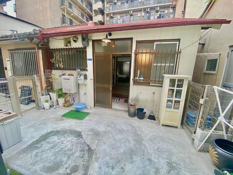 天下茶屋駅5分、専用庭付き平屋—kik Iハウス Holiday home Osaka
