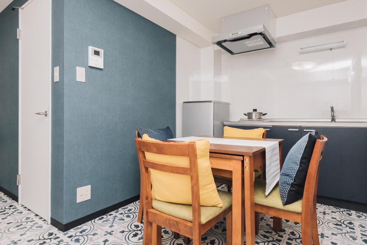 J Apartment