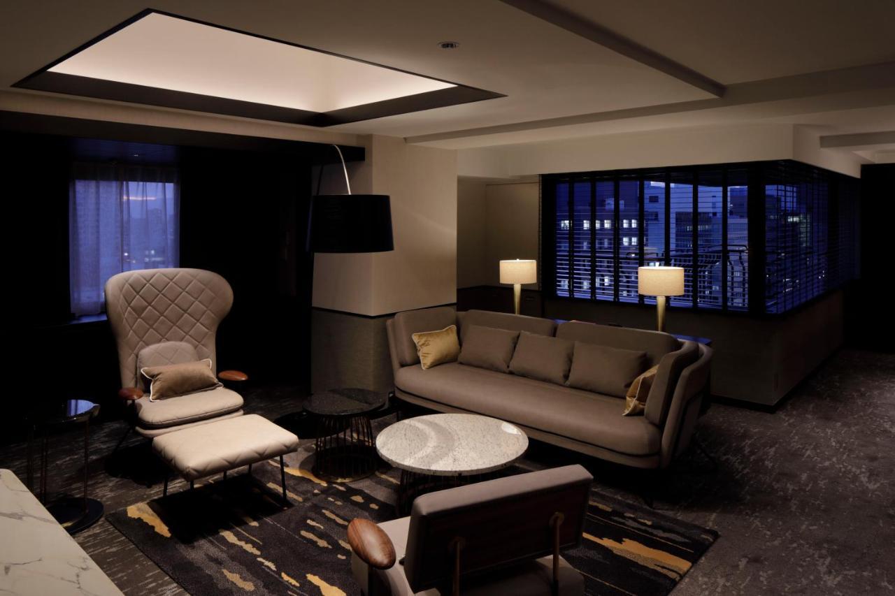 Cross Hotel Osaka