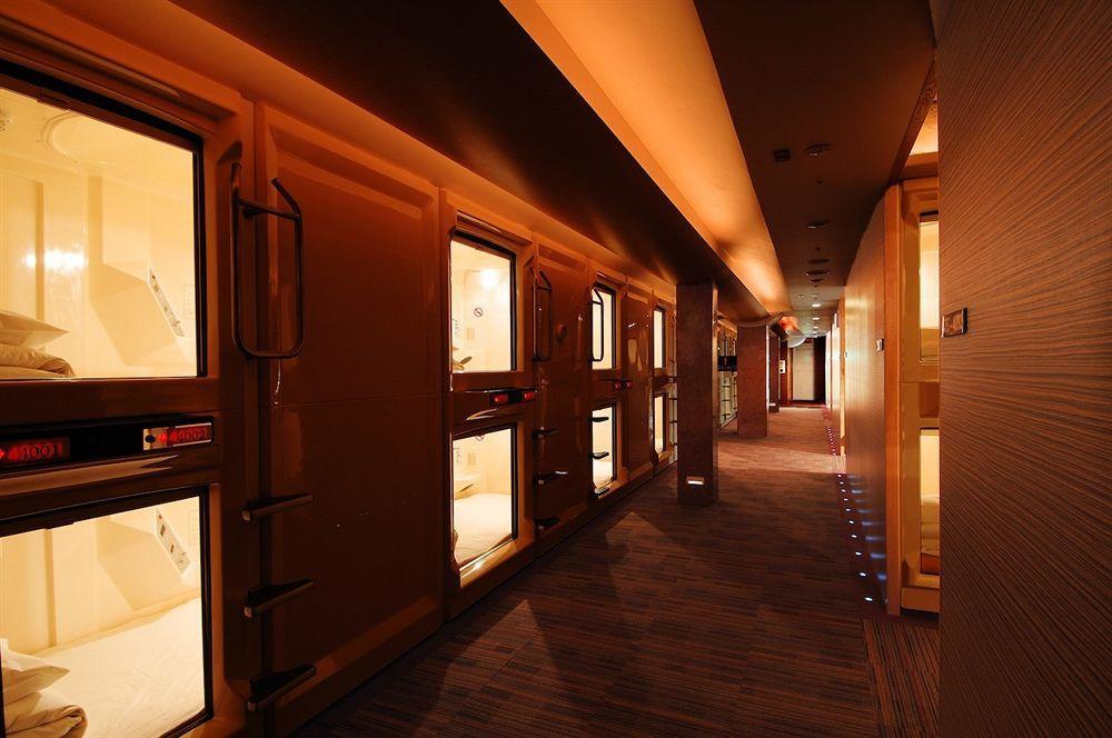 Capsule Capsule hotel Osaka