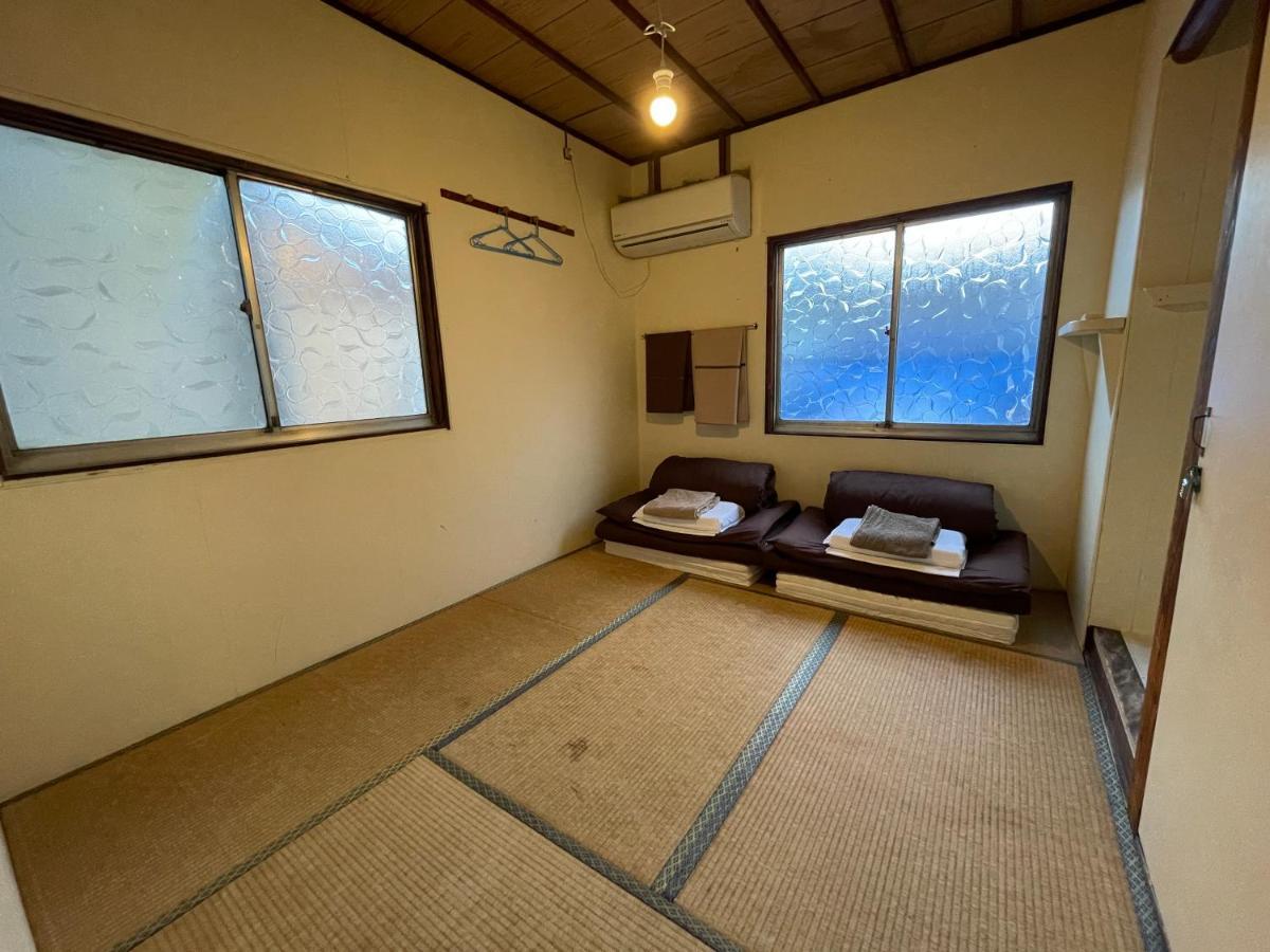 Air Hostel