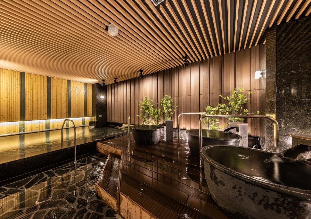 Apa & Umeda Eki Tower Hotel Osaka
