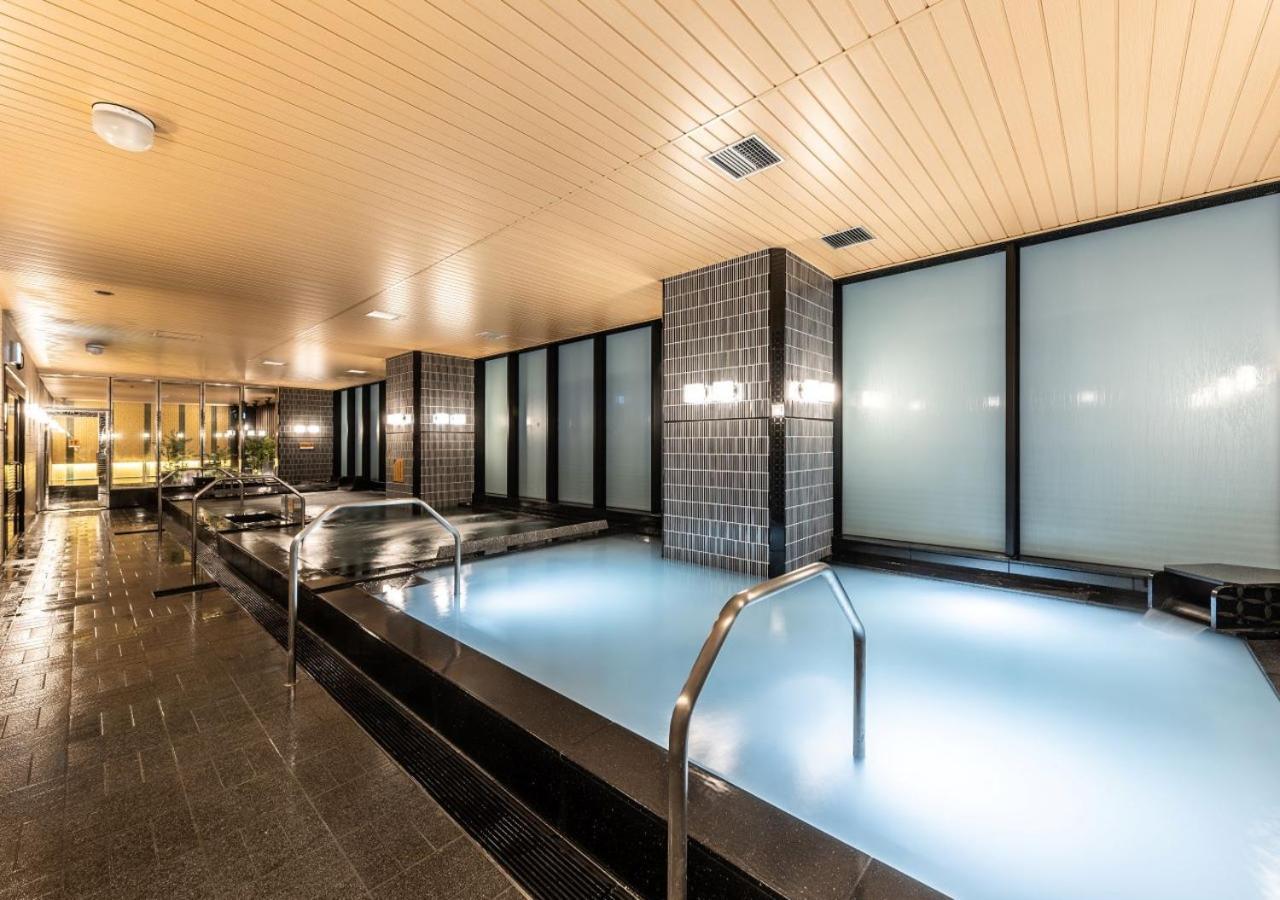 Apa & Umeda Eki Tower Hotel 3*