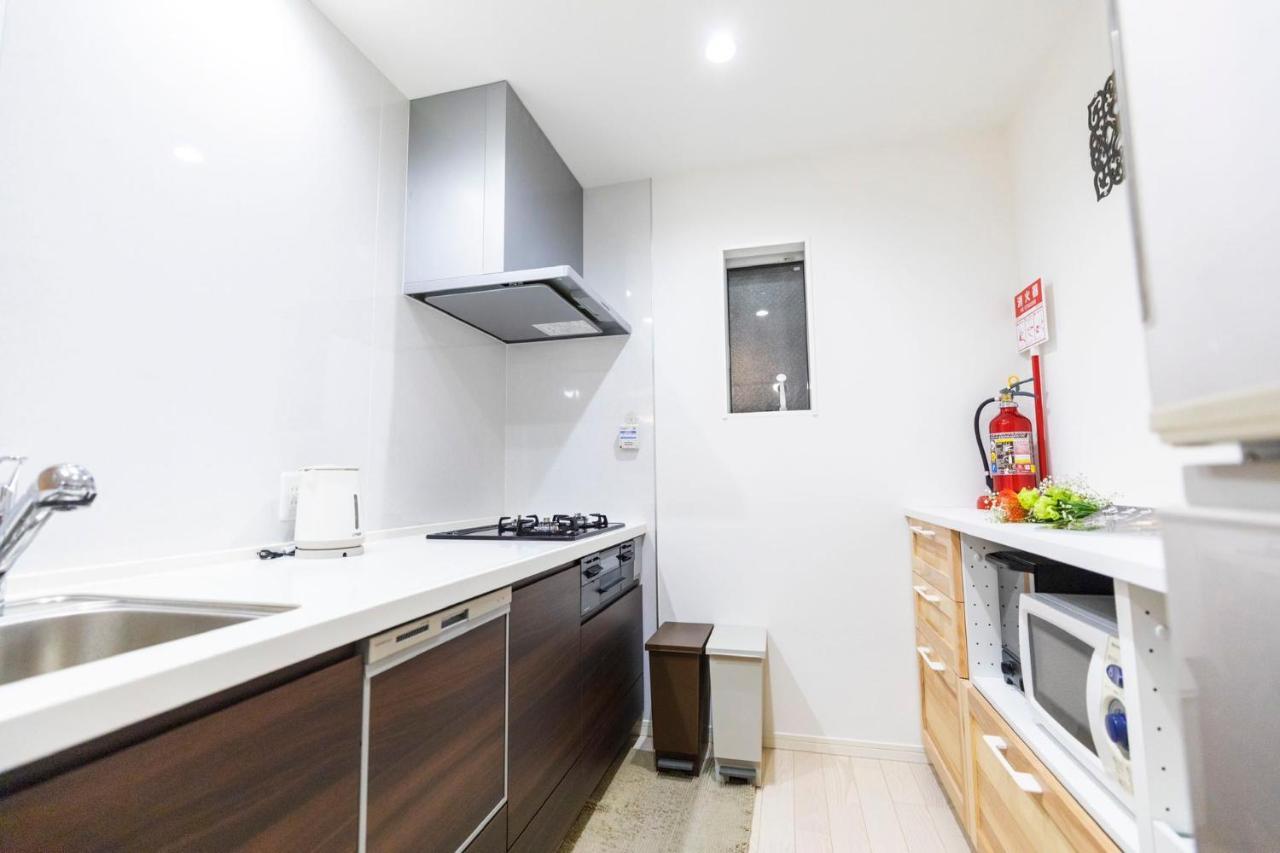 Apartment 鶴橋駅までただ五分間の好立地 Osaka