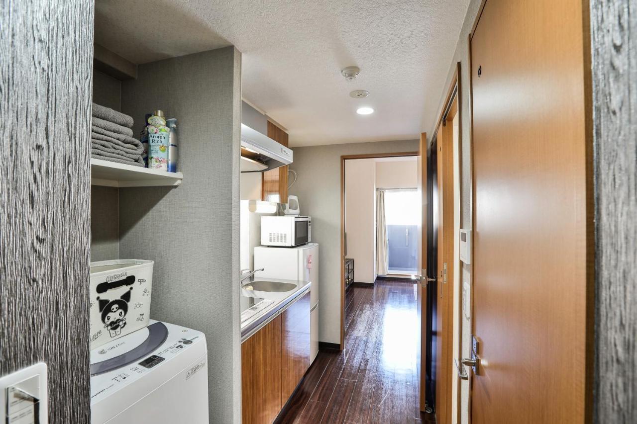 Tc House: Namba Oasis Near Kuromon Market Apartment