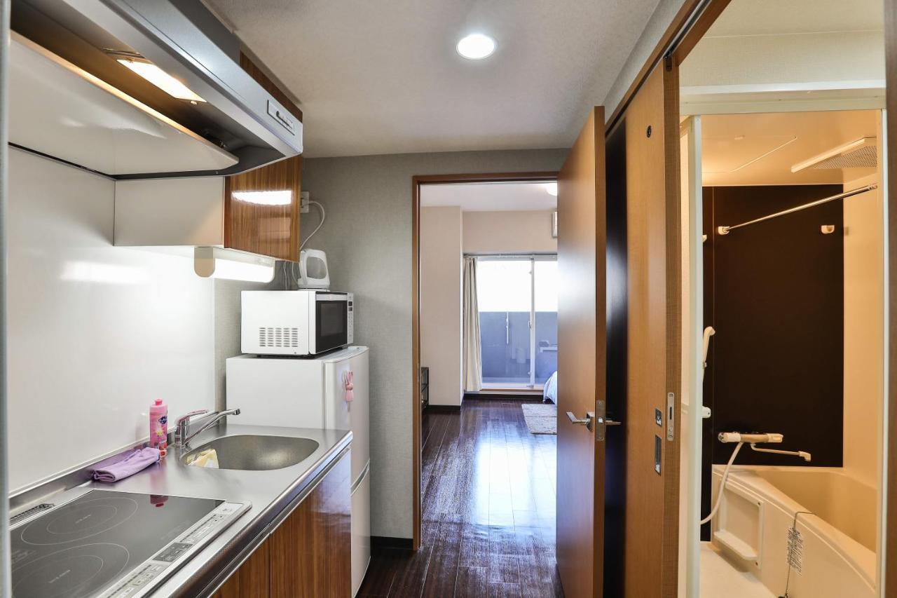 Tc House: Namba Oasis Near Kuromon Market Apartment *