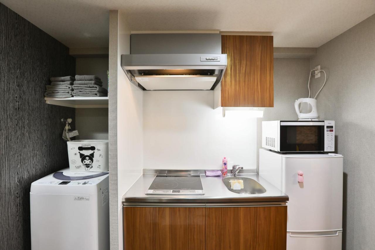 Tc House: Namba Oasis Near Kuromon Market * Osaka