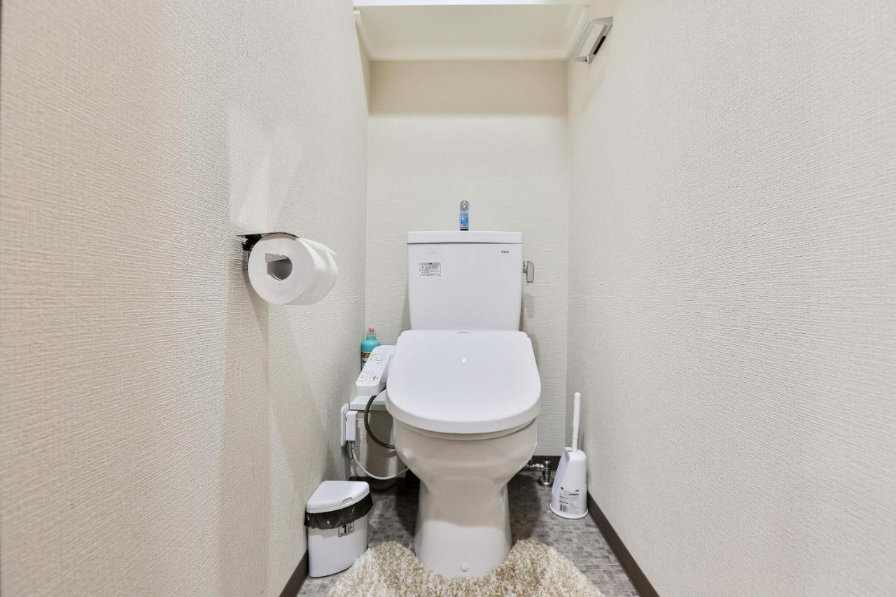 Tc House: Namba Oasis Near Kuromon Market Apartment *
