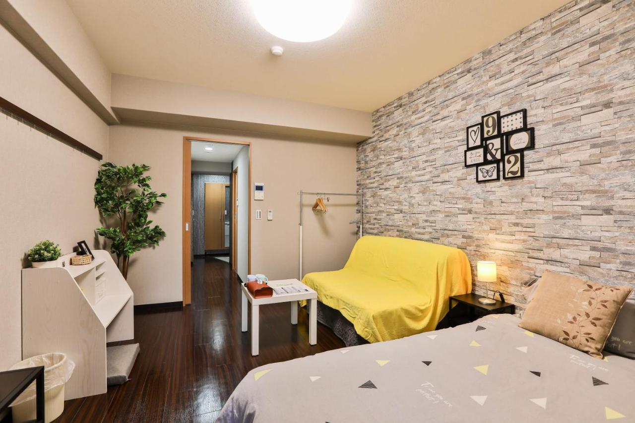 Apartment Tc House: Namba Oasis Near Kuromon Market Osaka