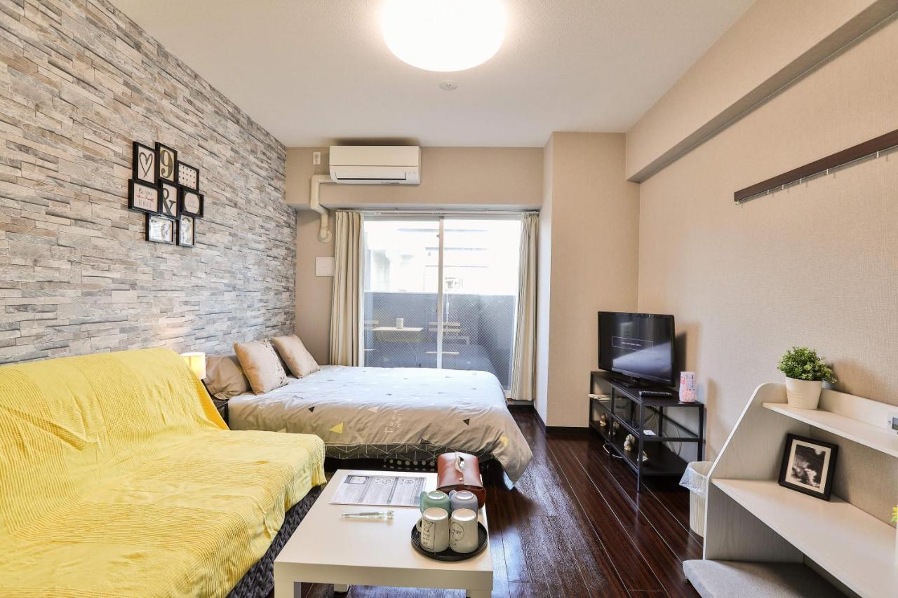 Tc House: Namba Oasis Near Kuromon Market * Osaka