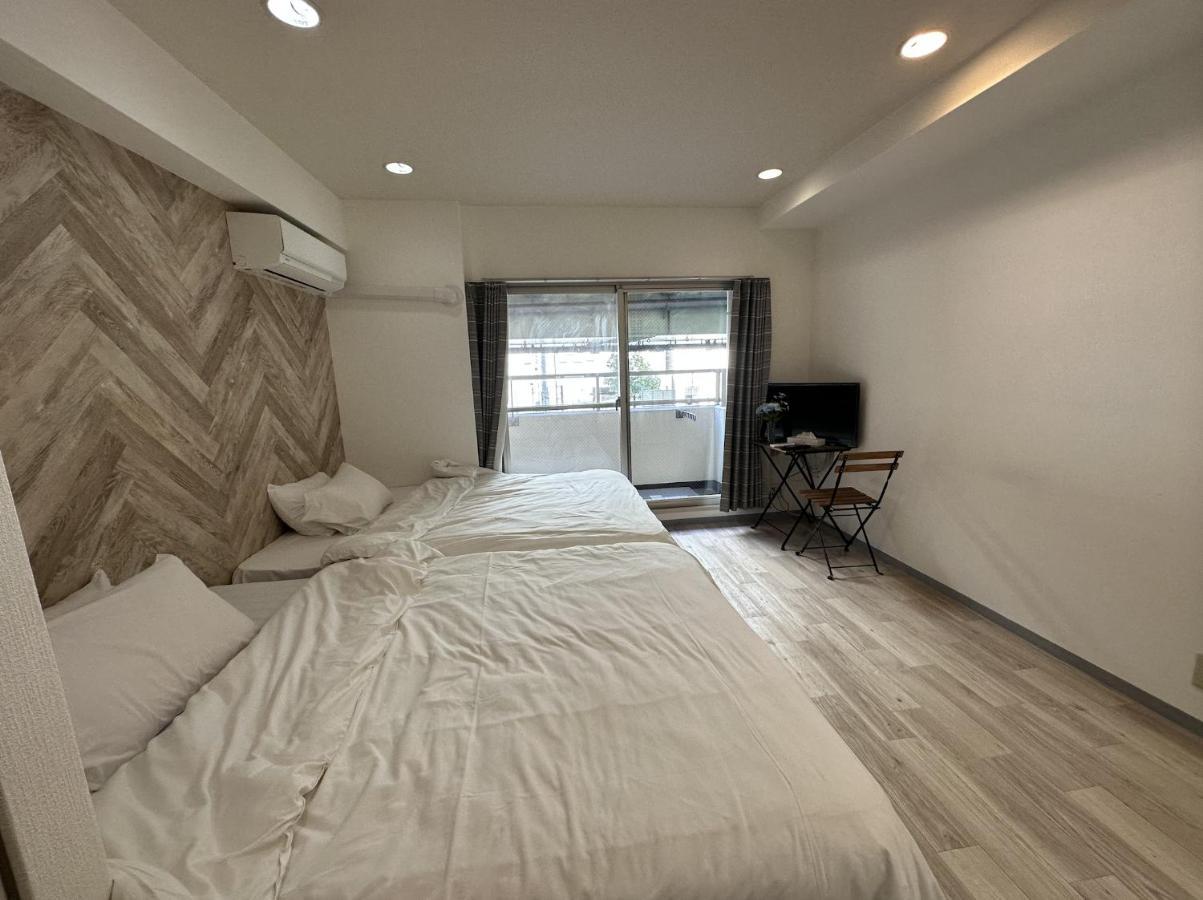 Yuri Apartment *