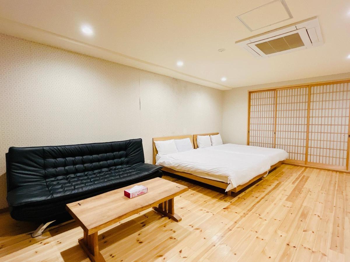 Shimanouchi Luxury Osaka